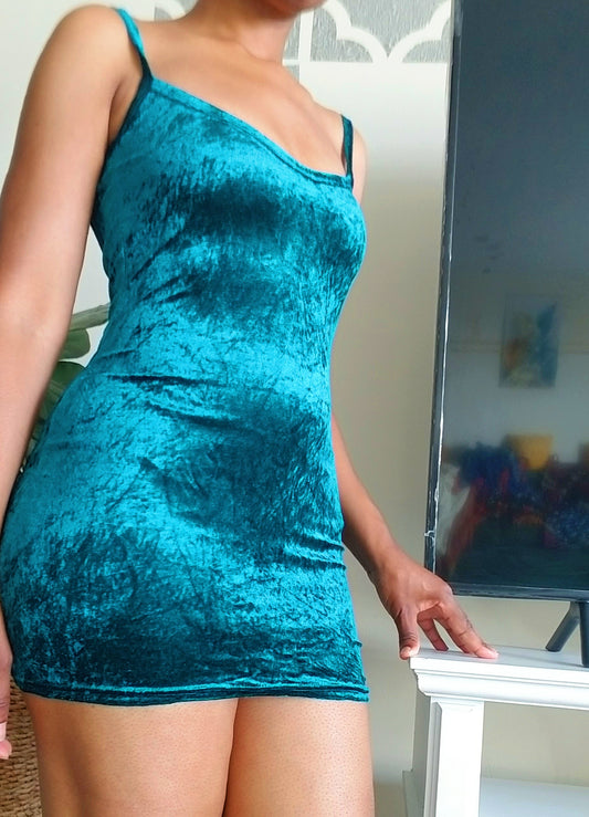 stretch green velvet short dress |irit gordon designs