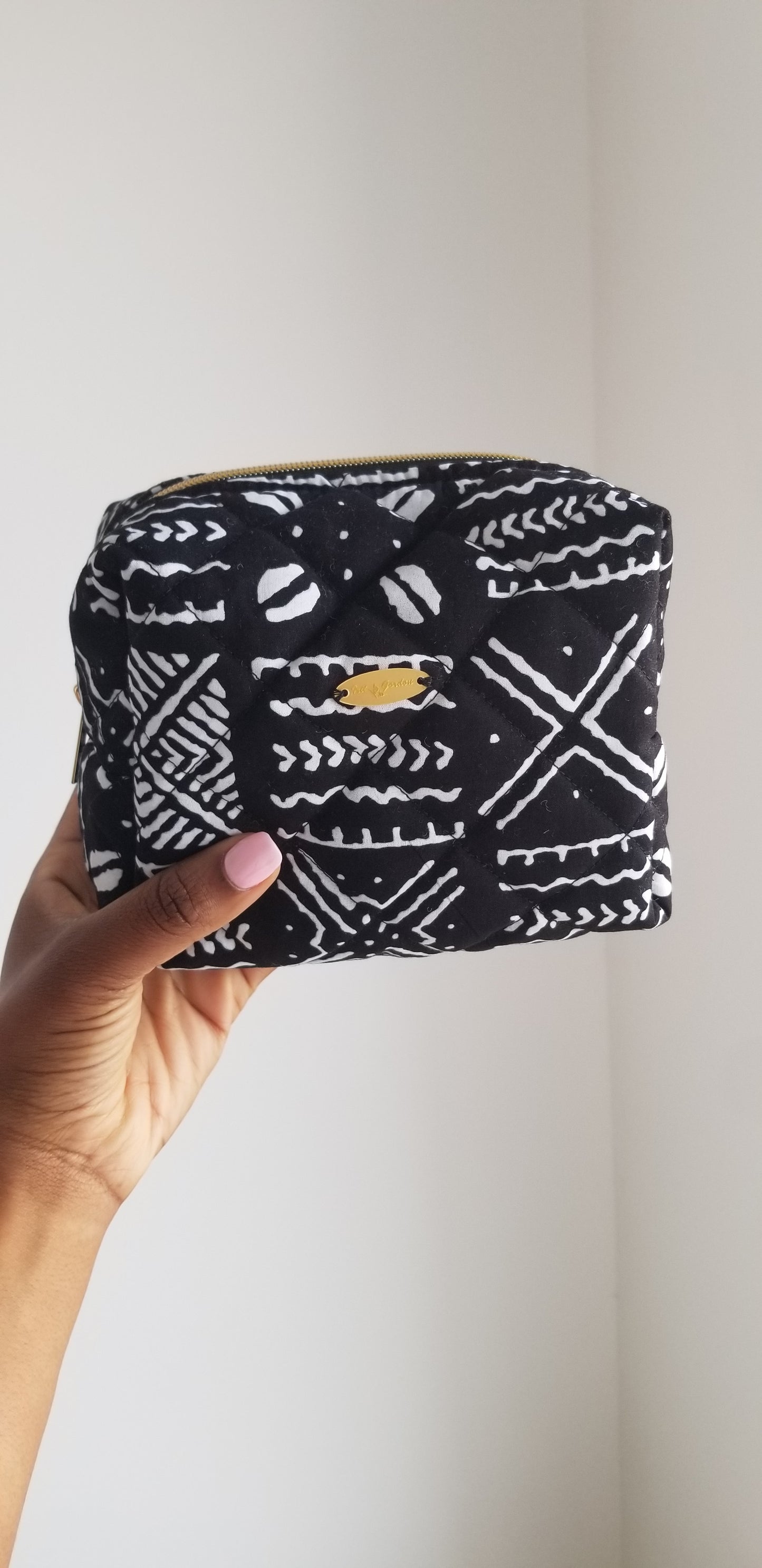 Leonah Pouch | Irit Gordon Design