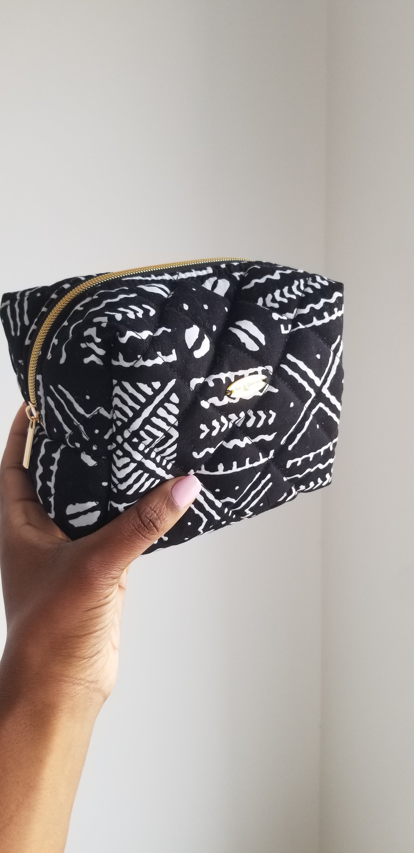 Leonah Pouch | Irit Gordon Design